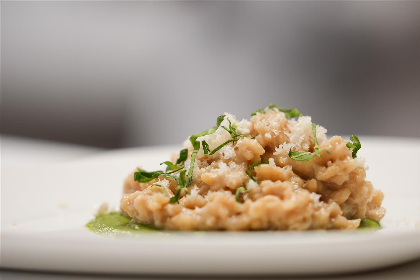Fotografía de: El CETT presenta un arroz meloso de coliflor en la propuesta de otoño del Menú de las Estaciones | CETT